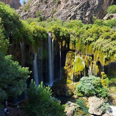 Mersin'in 110 milyon yıllık doğa harikası: Mut Yerköprü Şelalesi