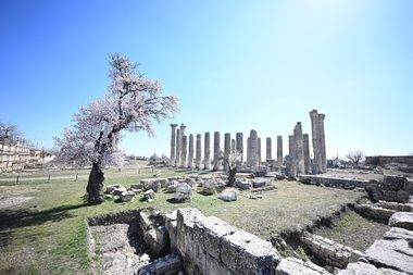 Mersin’in cazibesi artıyor! 2 bin 300 yıllık Uzuncaburç Antik Kentinde yeni proje