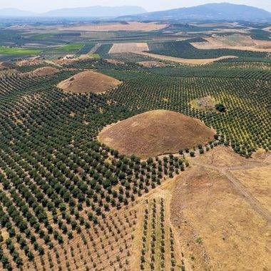 Anadolu’daki esrarengiz piramitler: Manisa’daki Bintepeler Tümülüsleri tarihe ışık tutuyor
