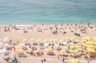 Otellerde rezervasyonlar arttı, Antalya'da turizm sezonu kasım sonuna uzadı