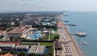 Antalya'da yılın rekoru kırıldı: Turizm sektörü ağustos ayına hızlı başladı
