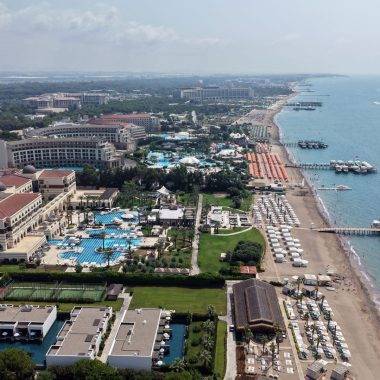 Antalya'da yılın rekoru kırıldı: Turizm sektörü ağustos ayına hızlı başladı