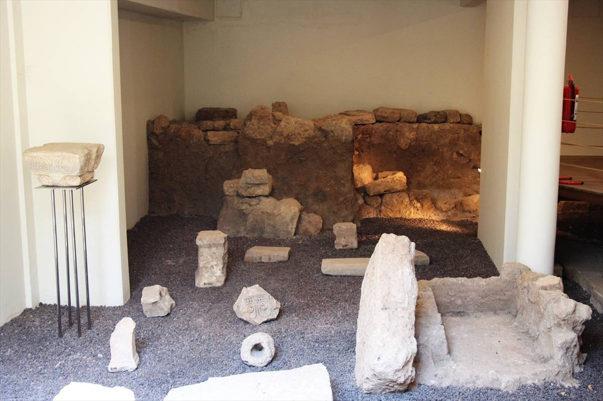 Antalya'nın en çok ziyaret edilen yerlerinden: Kaleiçi turistleri hayran bırakıyor