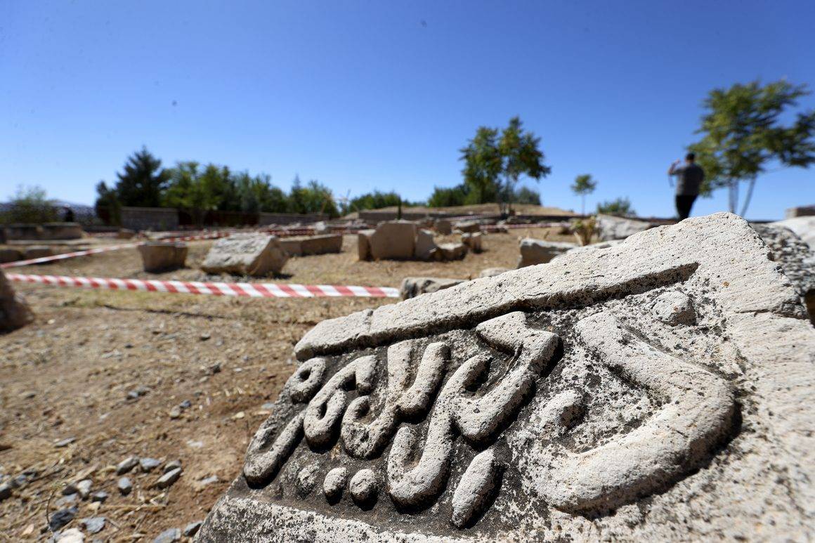 Malatya'da 112 dönümlük Selçuklu Dönemi mezarlığı turizme kazandırılıyor
