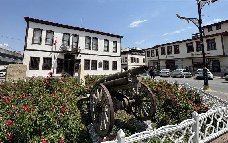 Büyük Taarruz atmosferi Akşehir Batı Cephesi Karargahı Müzesi'nde yaşatılıyor