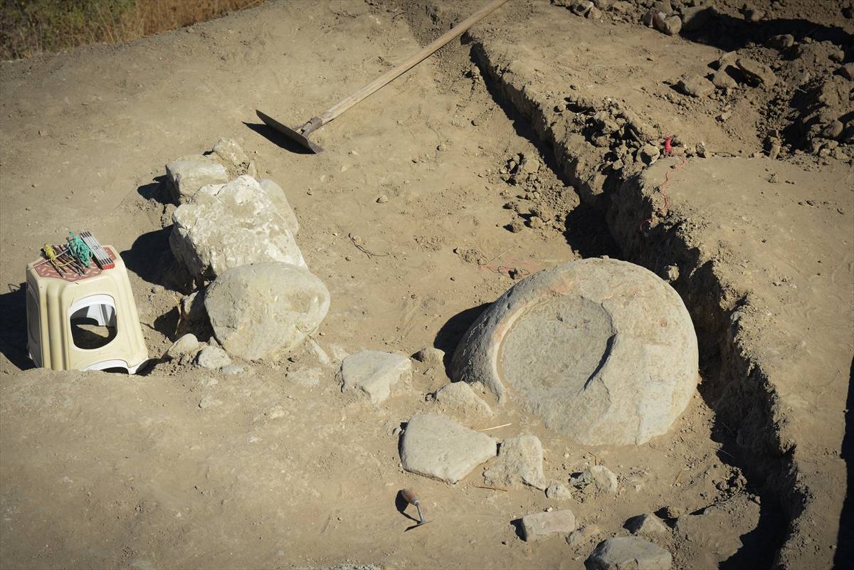 Çanakkale'de 4200 yıllık keşif! 17 yılda sadece yüzde 5'i incelenebildi