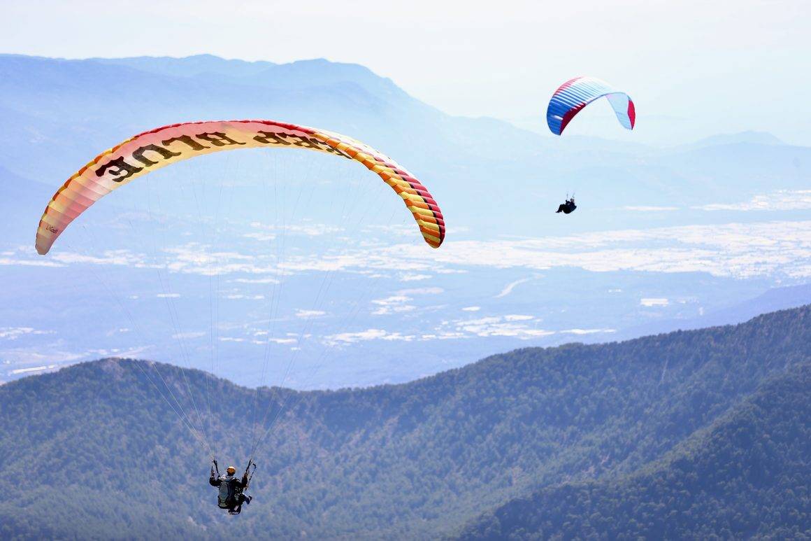 Çinli turistler Fethiye'ye akın etti: "Yamaç paraşütü yapan 3 kişiden biri Çinli"