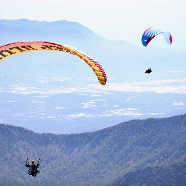 Çinli turistler Fethiye'ye akın etti: "Yamaç paraşütü yapan 3 kişiden biri Çinli"