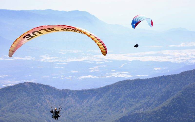 Çinli turistler Fethiye'ye akın etti: "Yamaç paraşütü yapan 3 kişiden biri Çinli"