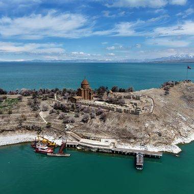 Yılda 1 kez özel izinle yapılıyor: 1100 yıllık Akdamar Kilisesi'nde 14'üncü ayin yapılacak