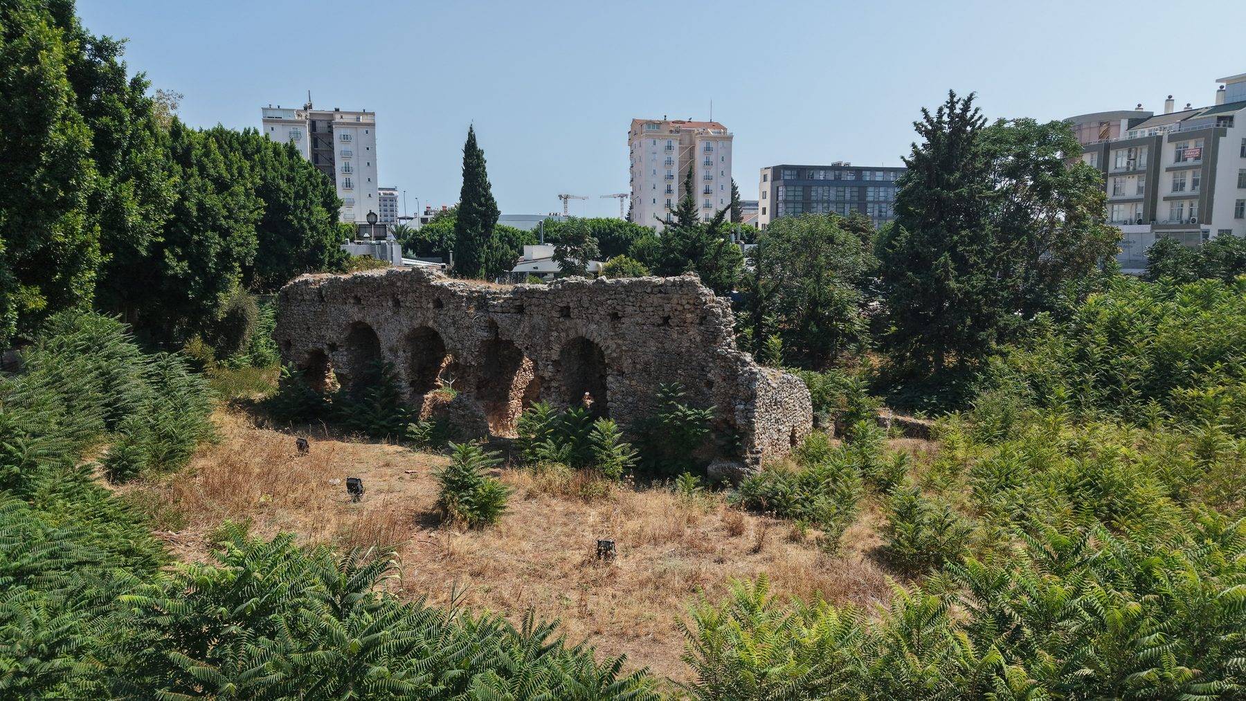 Antalya'nın gözler önünde saklı 1700 yıllık mirası asırlara meydan okuyor