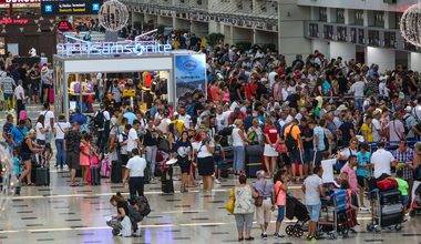 Adeta akın ettiler: Antalya 8 ayda 11 milyon turist ağırladı