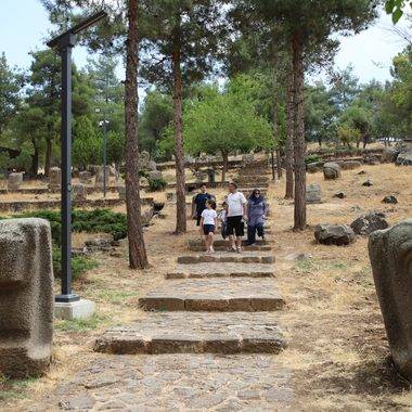 Dünyanın en büyük açık hava müzesi Gaziantep'te: Yesemek tarihe ışık tutuyor