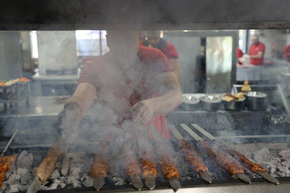 Mangallar hazırlandı: 10. Adana Lezzet Festivali için geri sayım başladı