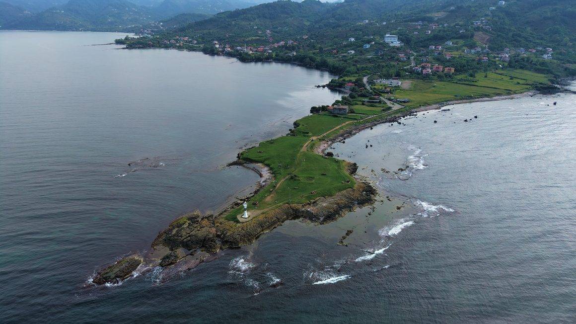 Karadeniz'de Yunan efsanesinin geçtiği, tarih ile doğanın buluşma noktası: Yason Burnu