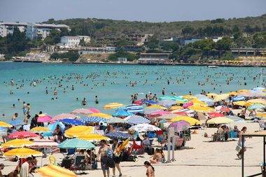 Otellerde doluluk oranları yüzde 85-90'a ulaşmıştı: Çeşme'de hedef turizmi 12 aya yaymak