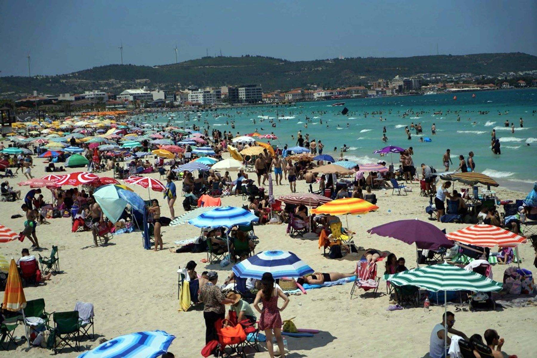 Otellerde doluluk oranları yüzde 85-90'a ulaşmıştı: Çeşme'de hedef turizmi 12 aya yaymak
