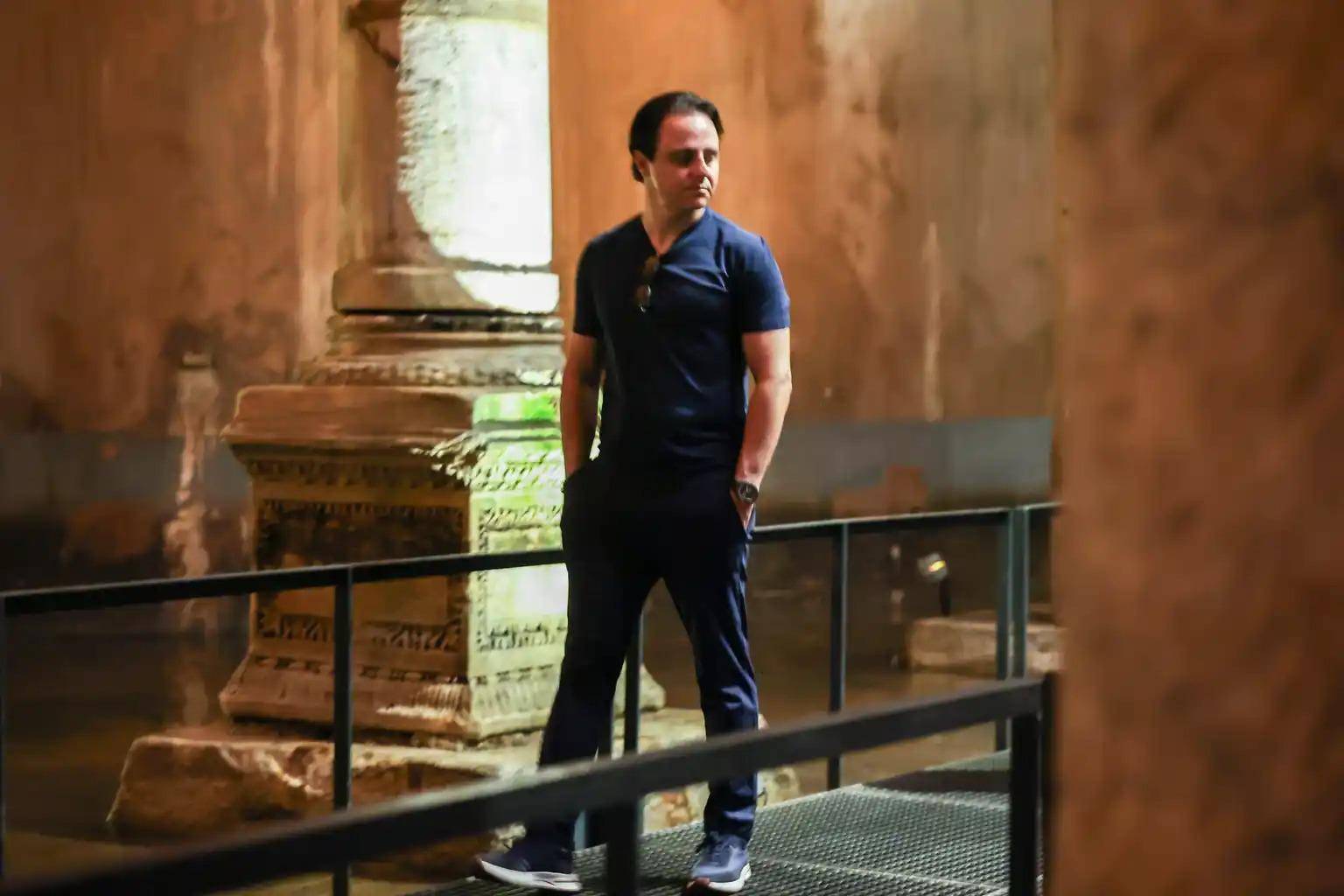 İstanbul'un Kralı deniyordu: Formula 1 pilotu Felipe Massa turist oldu, Tarihi Yarımada'yı gezdi