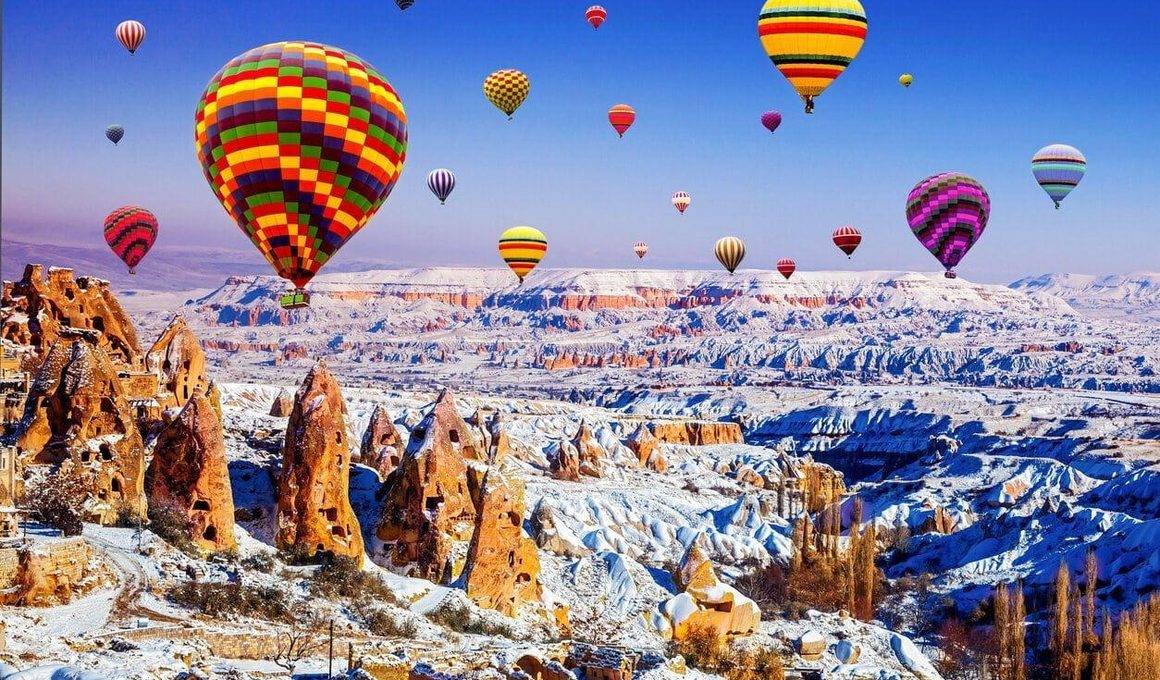 Bakan Ersoy'dan Dünya Turizm Günü'nde önemli mesajlar