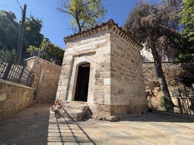Antalya'nın kalbinde 5 asırlık bir türbe: Nigar Hatun Türbesi