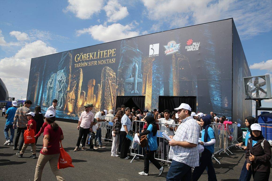 TEKNOFEST Güneydoğu'da 12 bin yıllık yolculuk 3 dakikaya sığdı