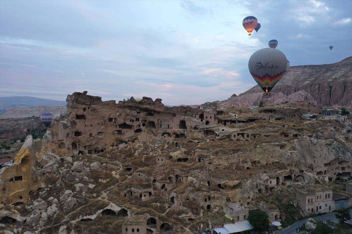 Uzak Doğulu turistlerin Kapadokya aşkı: Doluluk oranları tavan yaptı