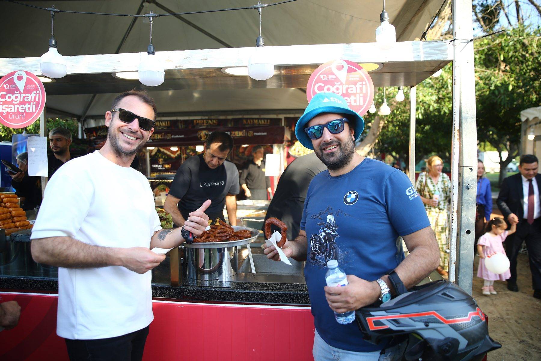 Mangallar yandı, kortej yürüyüşü yapıldı: 10. Adana Lezzet Festivali başladı