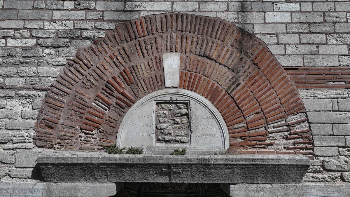 Sadece 60 günde yapıldı: İstanbul'daki Mevlana Kapı, 1600 yılın sonra da kullanılıyor