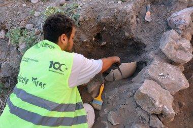Balıkesir'deki sürpriz keşif! 2 bin 600 yıl sonra bozulmadan ortaya çıkarıldı