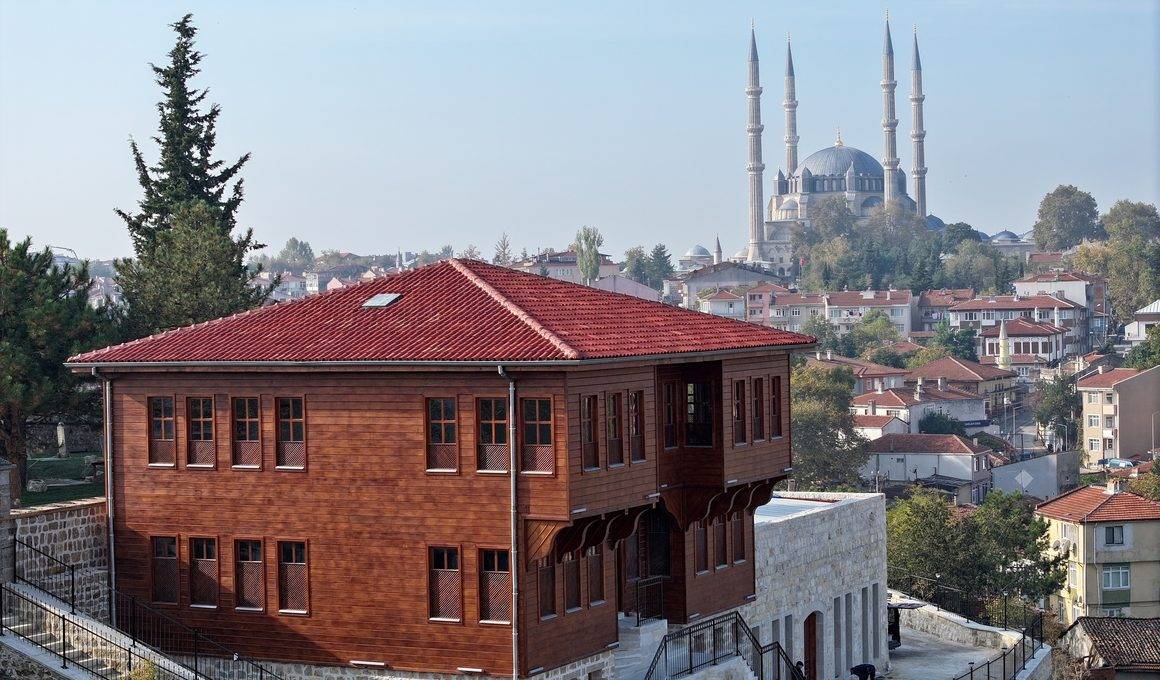 Balkanlarda 500 yıl hizmet vermişti: Edirne Mevlevihanesi 101 yıl sonra tekrardan açılıyor