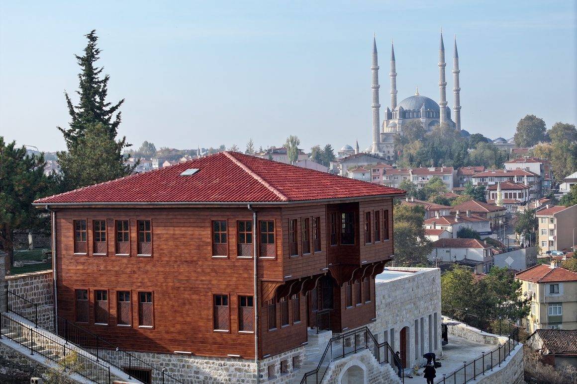 Balkanlarda 500 yıl hizmet vermişti: Edirne Mevlevihanesi 101 yıl sonra tekrardan açılıyor