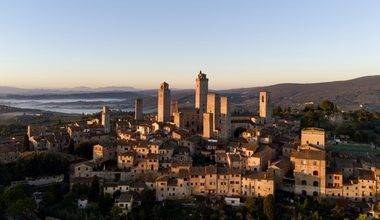 İtalya'nın taş kuleleri ile ünlü, Orta Çağ'a açılan kapısı: San Gimignano