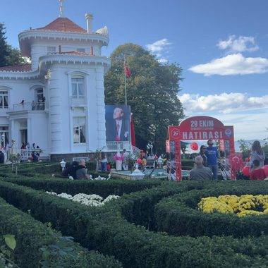 Trabzonlular 29 Ekim'de Atatürk Köşkü'ne akın etti