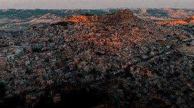 Mardin'de sonbahar bereketi! Turistler rotayı medeniyetlerin birleştiği şehre çevirdi