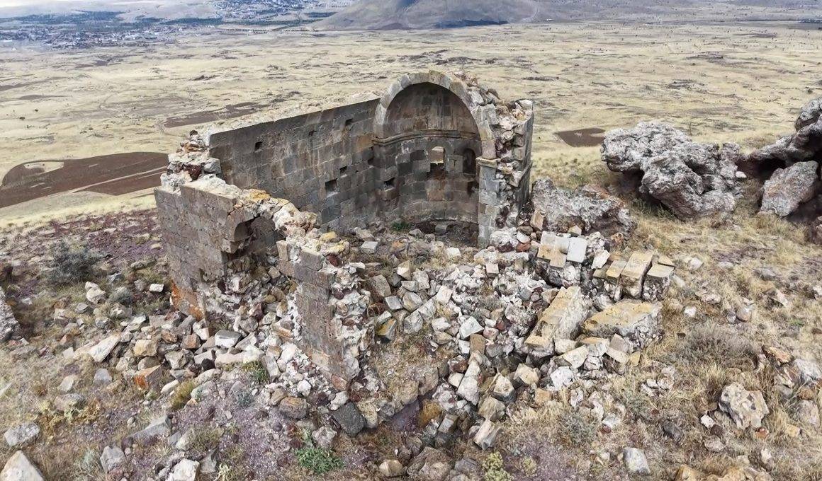 Aksaray'da Ana Sultan Tepesi'nde unutulmuş 725 yıllık miras