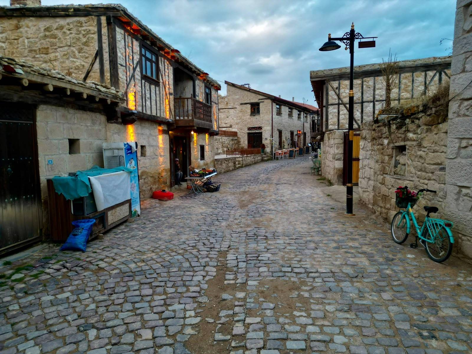 Soğuk hava turistleri durduramadı, Frig Vadisi'nin kalbi doldu taştı