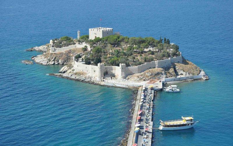 Barbaros Hayrettin Paşa'nın Kuşadası'ndaki mirası: Güvercinada Kalesi
