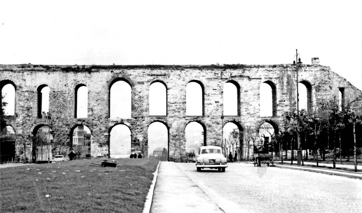 İstanbul'un kalbinde asırlara meydan okuyan eser: Bozdoğan Kemeri
