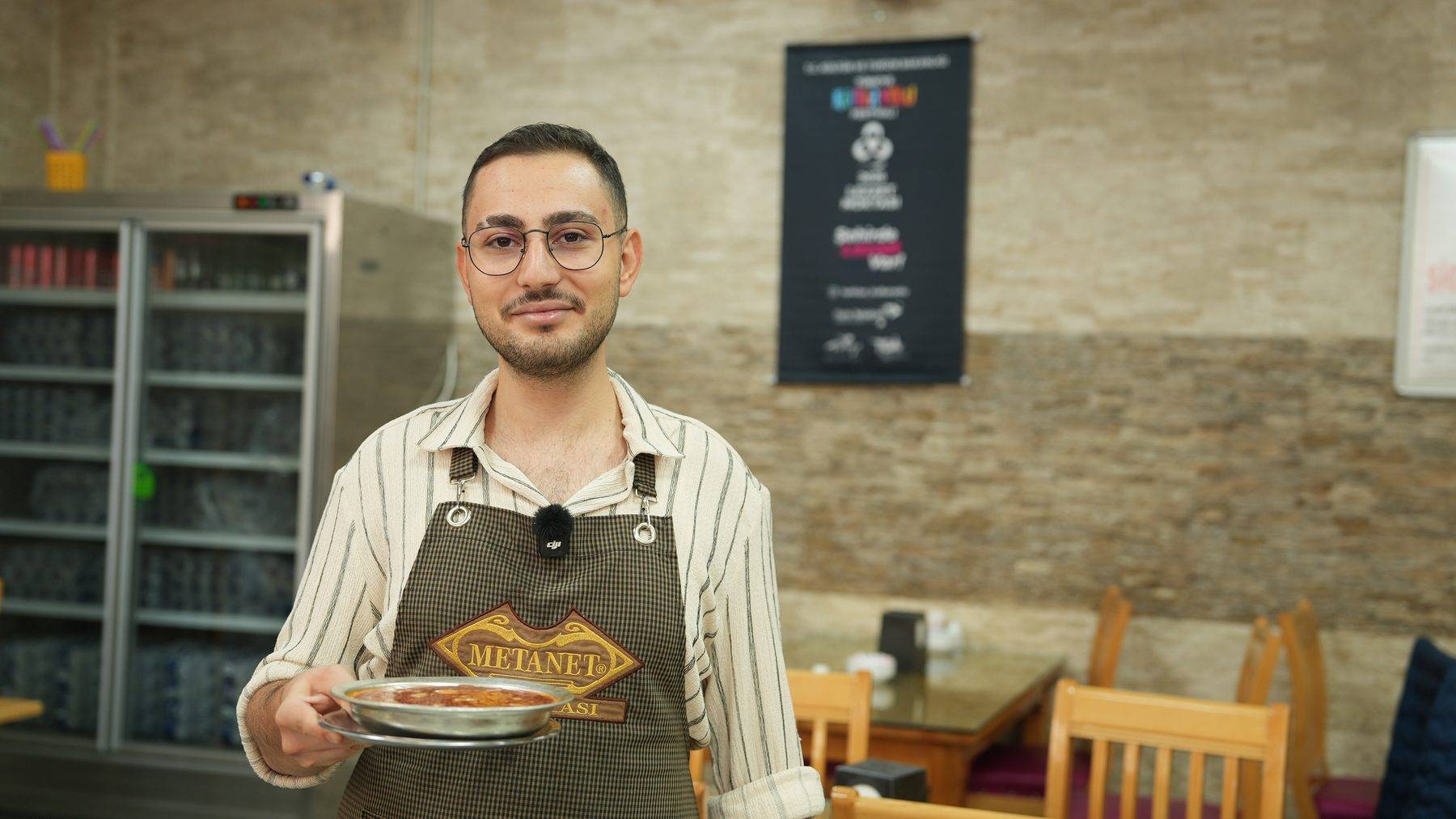 Metanet Lokantası’nın üçüncü kuşak temsilcisi Enes Ataseven