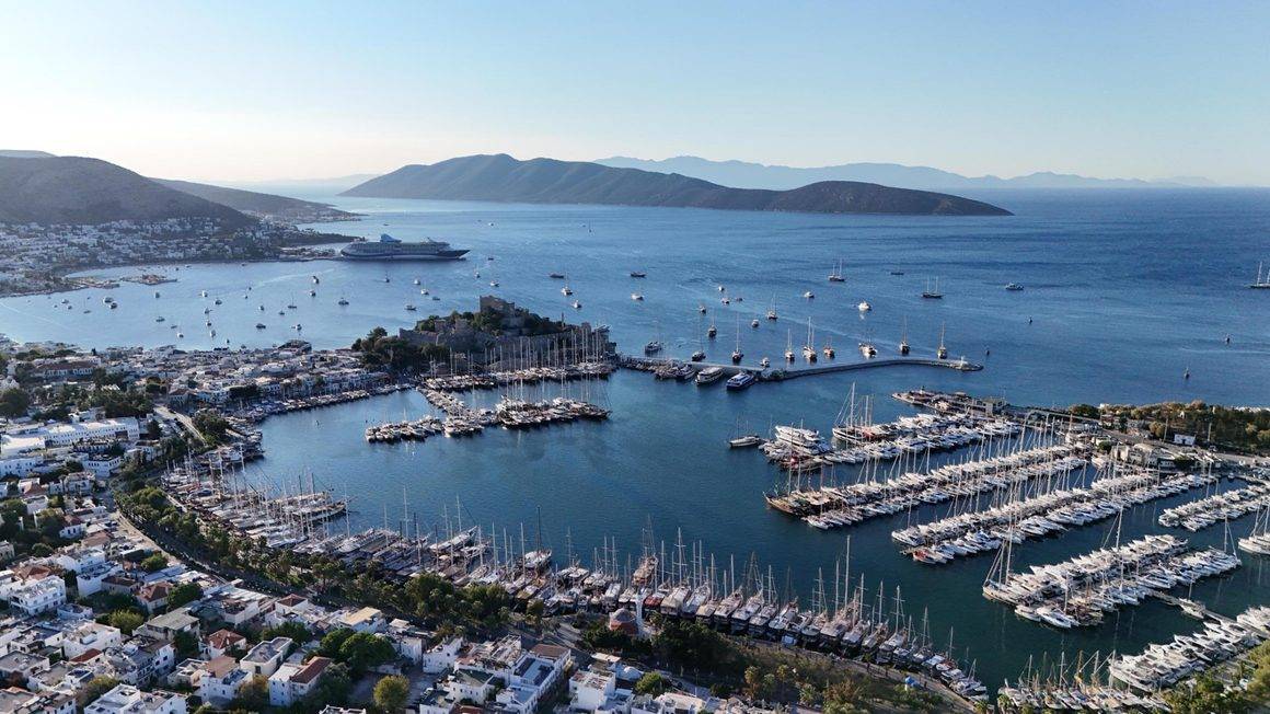 Şövalyeler inşa etmişti: Muğla'daki Bodrum Kalesi günün her vakti hayran bırakıyor