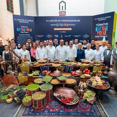Ünlü şefler GastroAntep Kültür Yolu Festivali'nde buluştu, şehrin 73 Lezzet Noktası’nı keşfetti