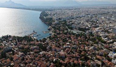 Antalya'da binlerce yıllık tarihin modern yaşam ile buluştuğu nokta: Kaleiçi