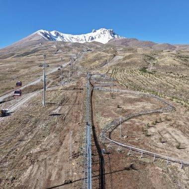 Erciyes'te adrenalin katlanacak! Dağ kızağı montajı tamamlandı, sırada test sürüşü var