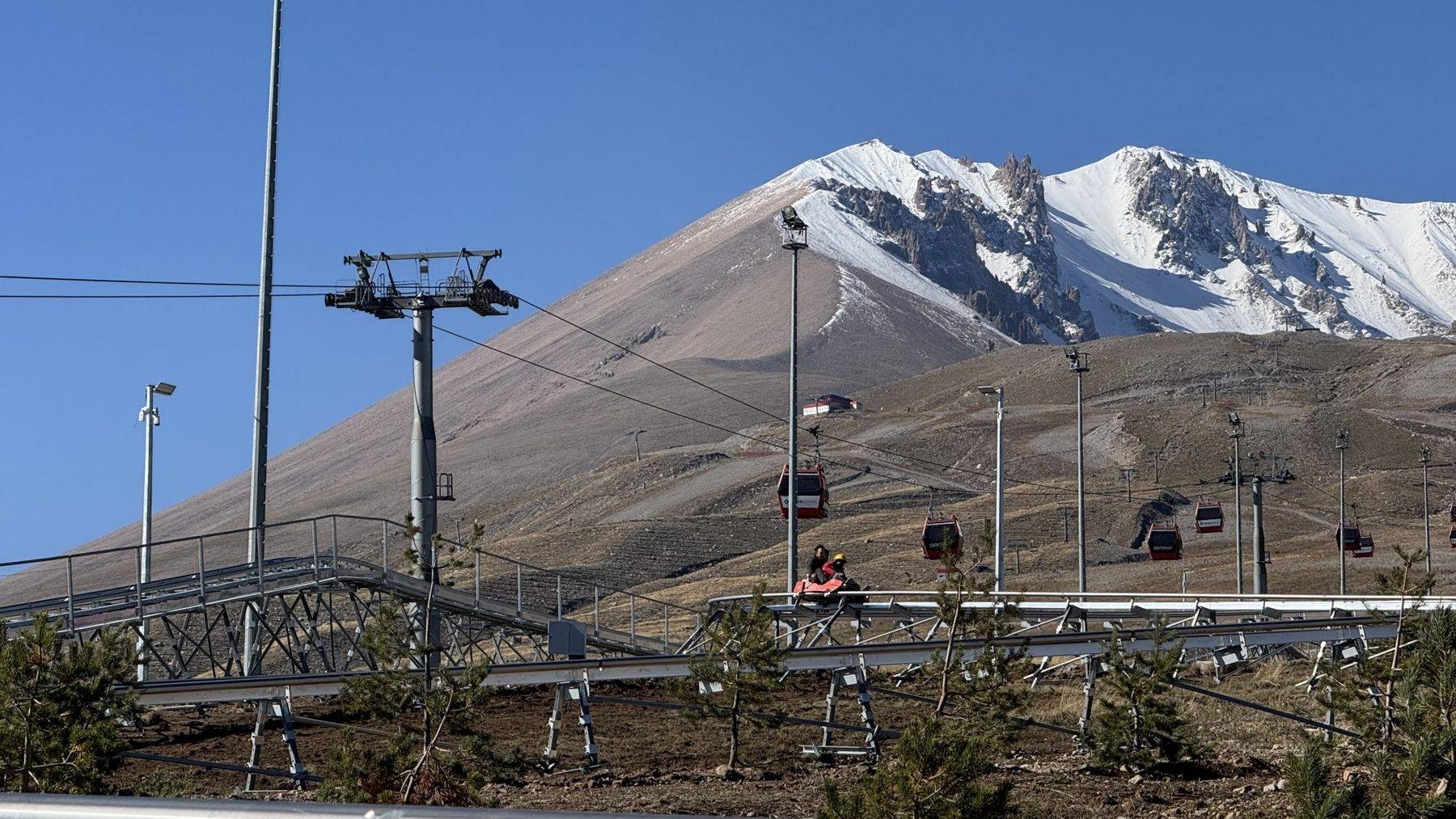 Erciyes'te adrenalin katlanacak! Dağ kızağı montajı tamamlandı, sırada test sürüşü var